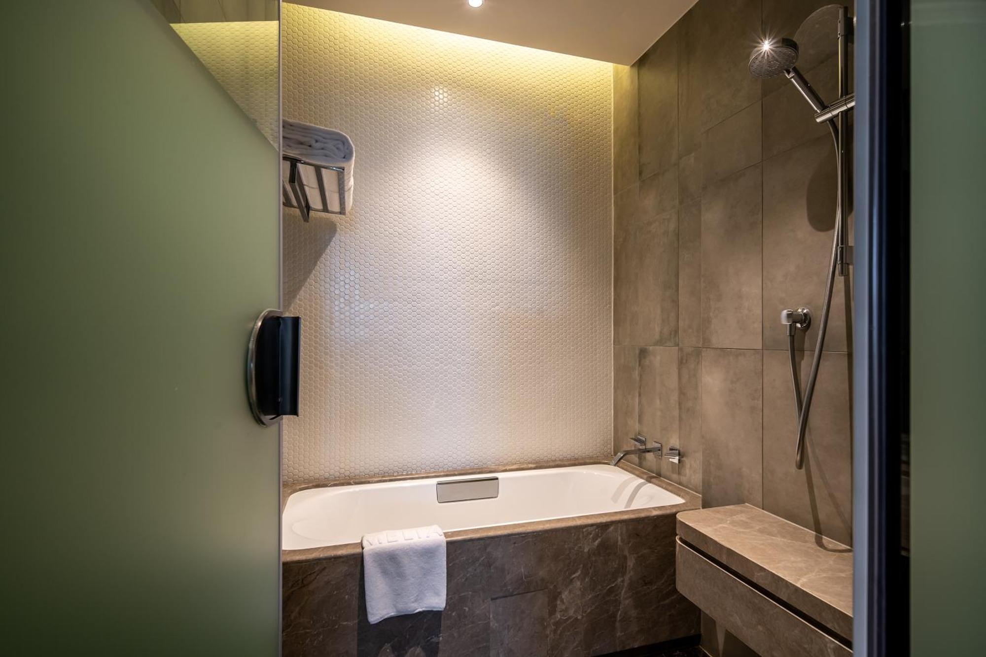 Melia Parkside Hotel